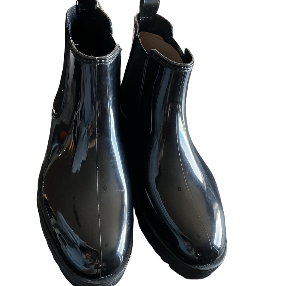 Cougar brand black waterproof Chelsea boot - Picture 2 of 4